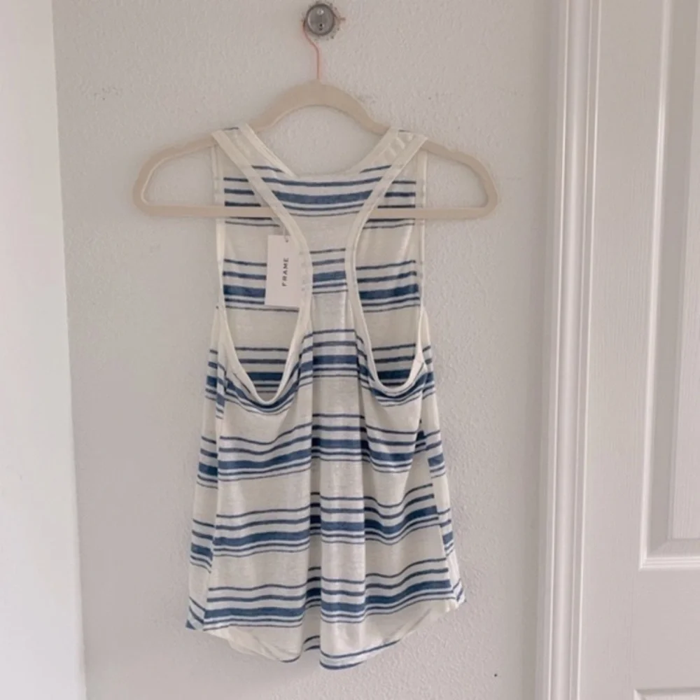 Frame Racer Back Linen Tank. / Denim Striped - Picture 4 of 10